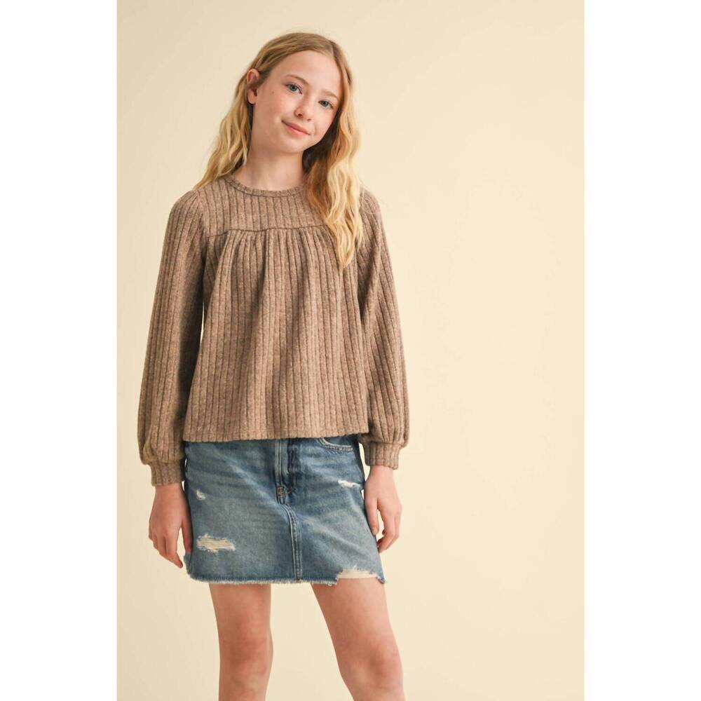 NEW HEART AND ARROW girl's crew neck babydoll sweater in brown
